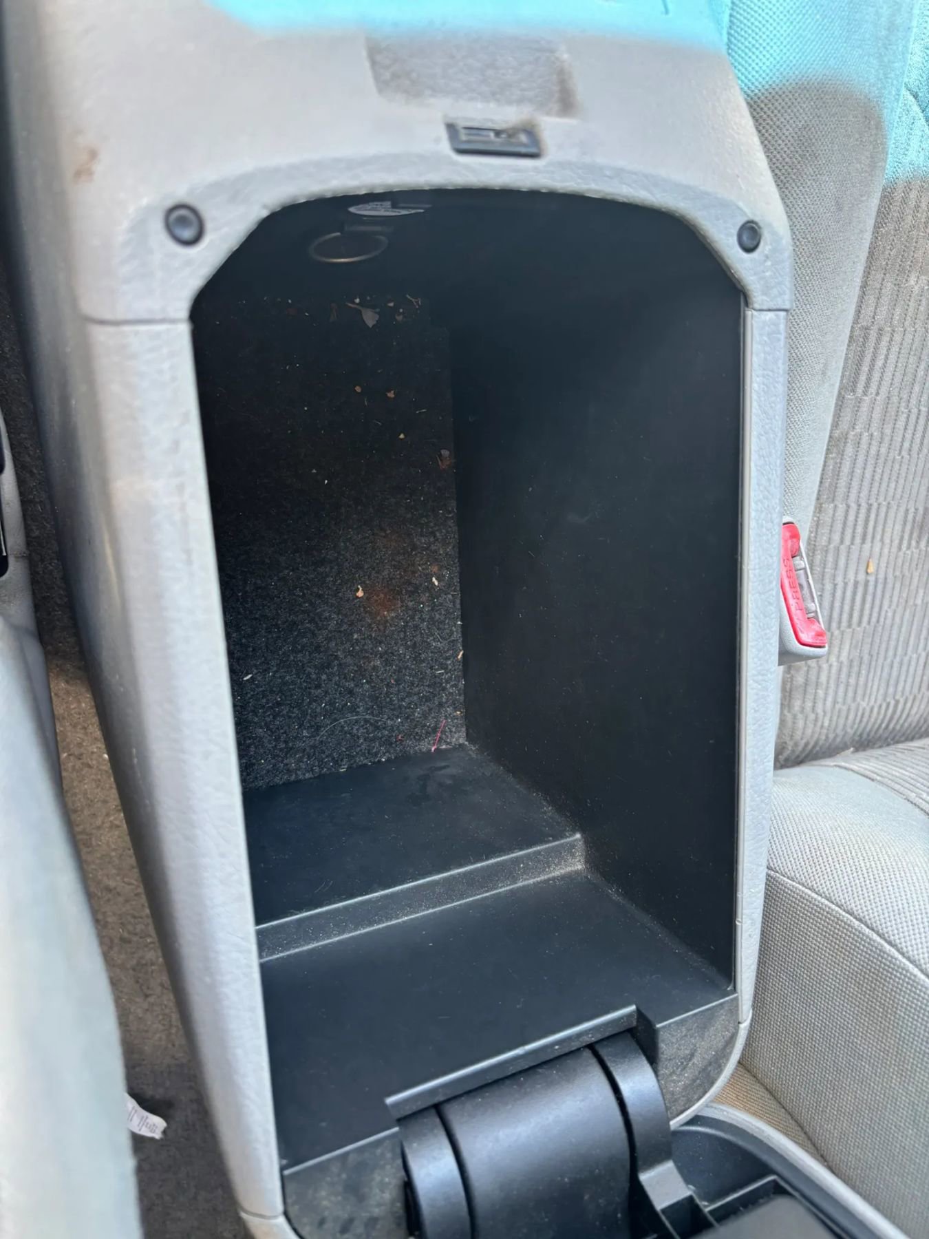 Used 2011 Toyota RAV4 4WD w/ Base L4 Extra Value Pkg image 41