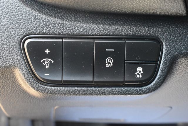 Certified 2024 Kia Seltos S image 22