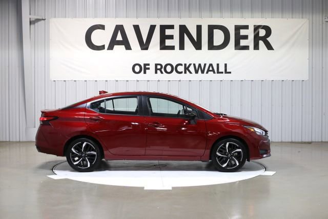 Certified 2025 Nissan Versa SR w/ Trunk Package image 6