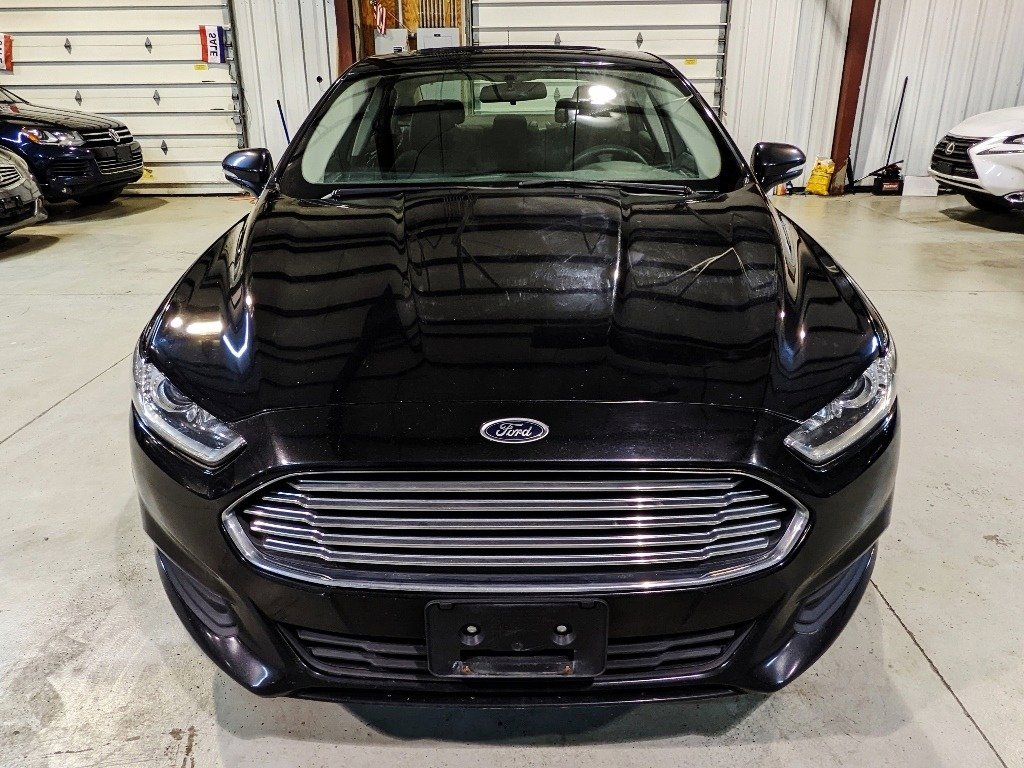 Used 2014 Ford Fusion SE image 10