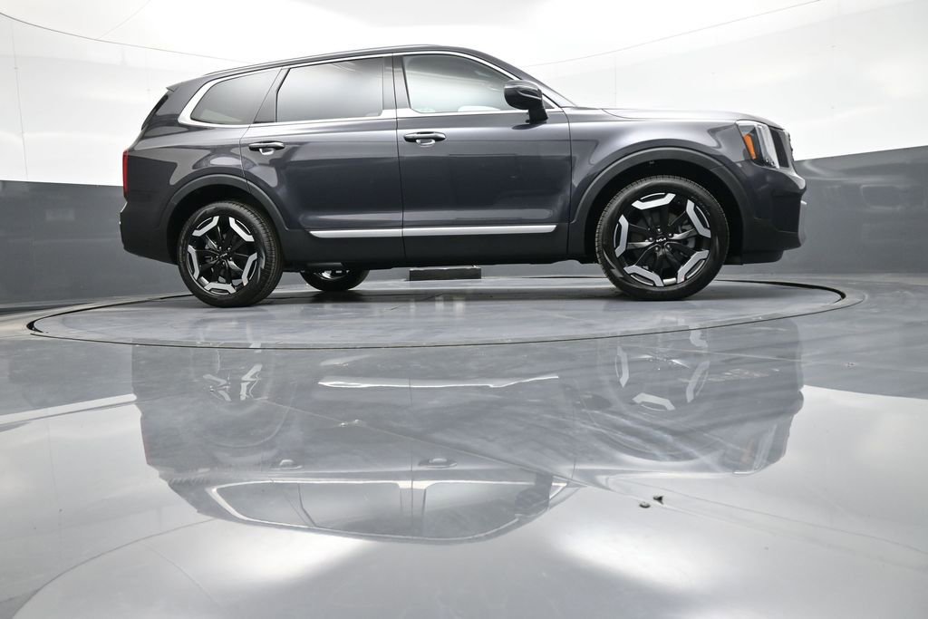 New 2025 Kia Telluride S image 31