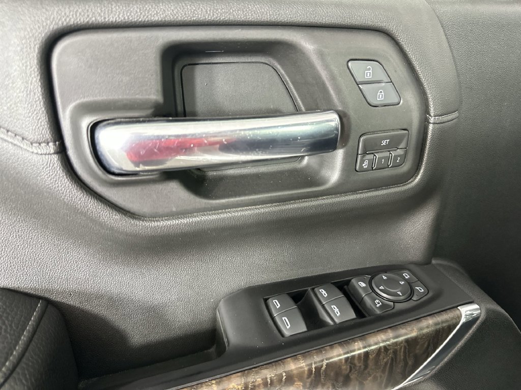 Used 2019 GMC Sierra 1500 Denali w/ Denali Ultimate Package AWD/4WD image 27