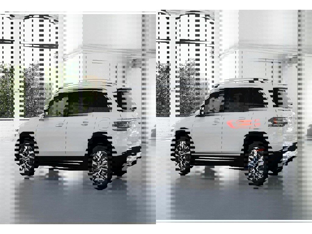 New 2026 Mercedes-Benz GLB 250 4MATIC image 31