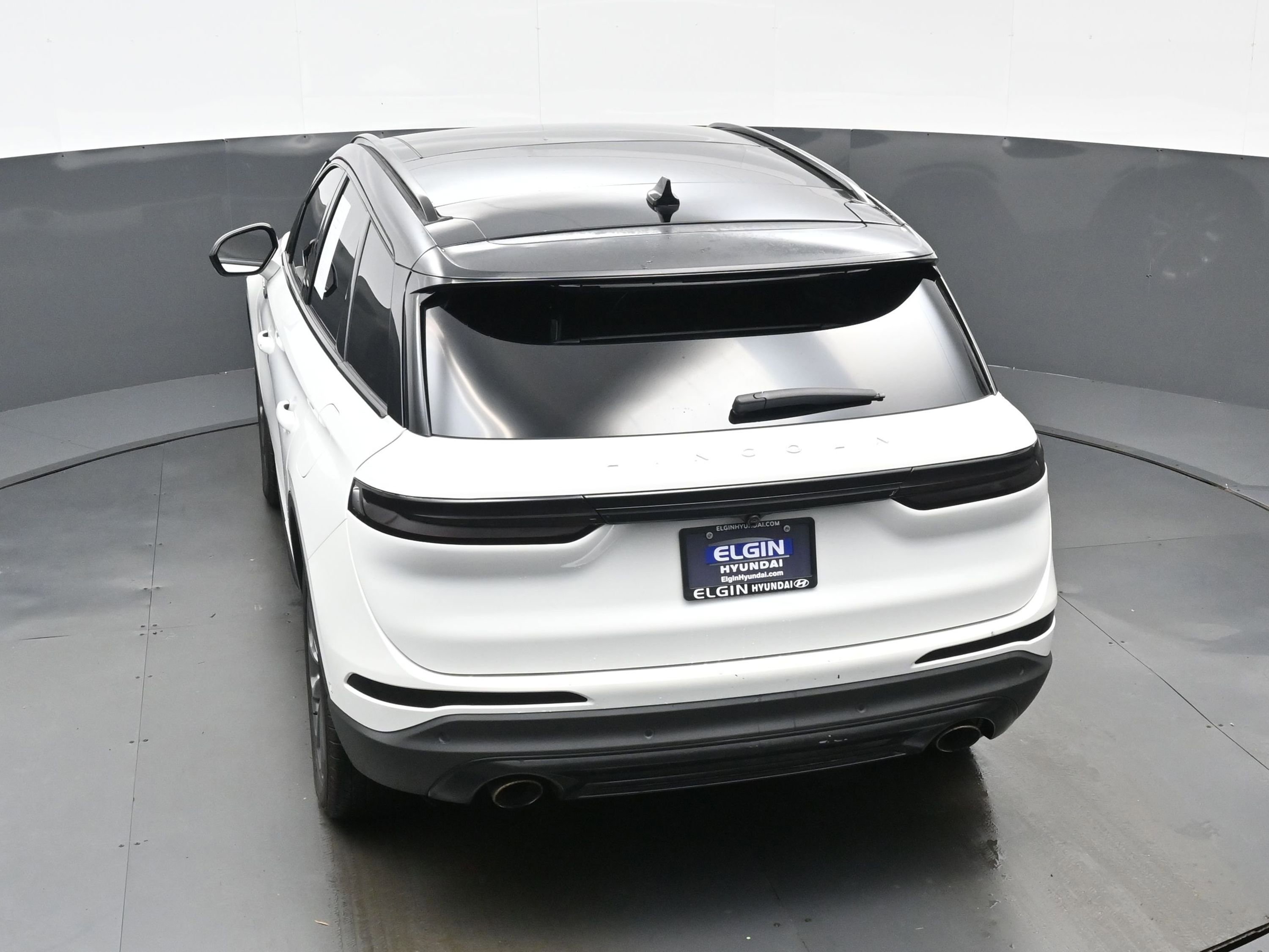 Used 2022 Lincoln Corsair AWD w/ Premium Package image 38