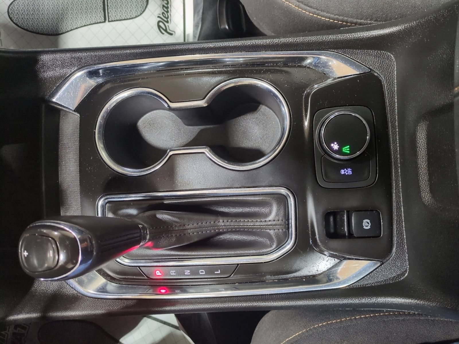 Used 2018 Chevrolet Traverse LT FWD image 23