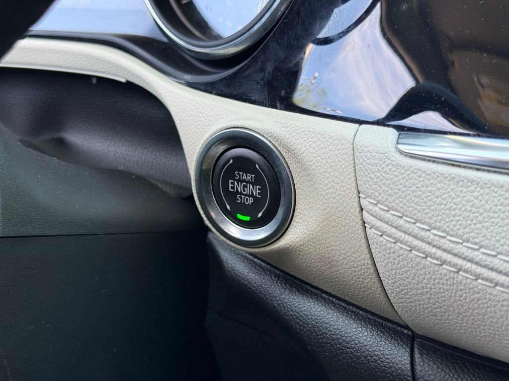 Used 2021 Buick Encore GX Preferred w/ Sport Touring Package image 33