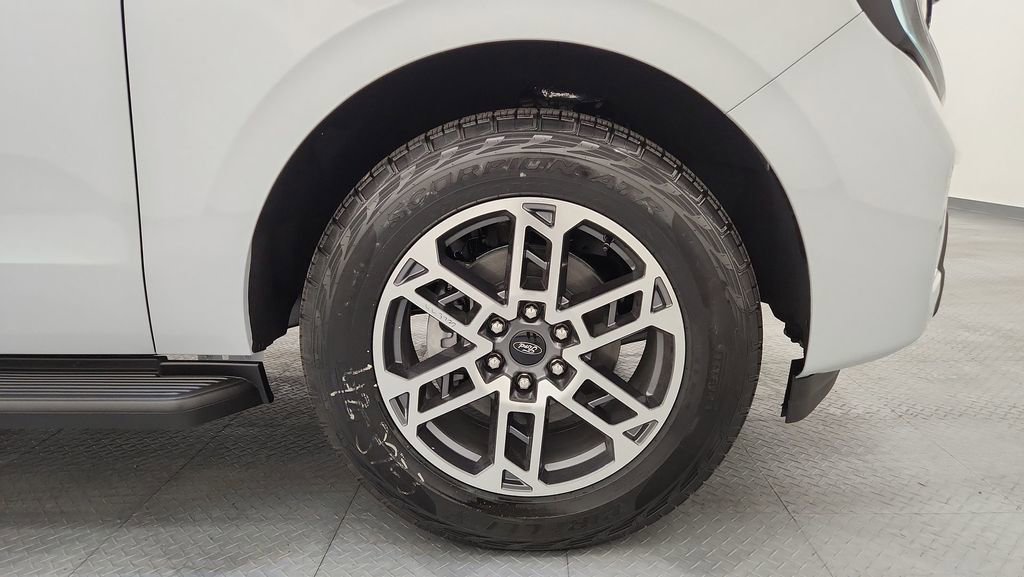 New 2026 Ford Expedition Max Active image 28