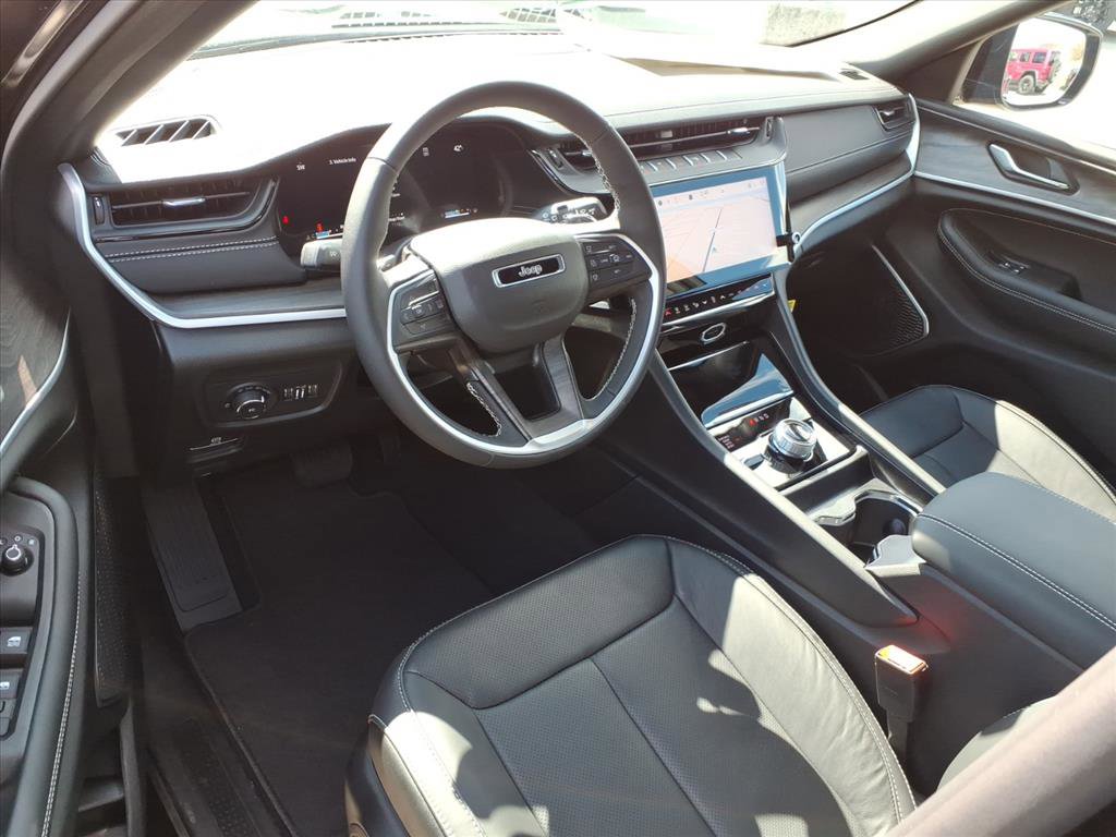 New 2026 Jeep Grand Cherokee Limited Reserve image 14