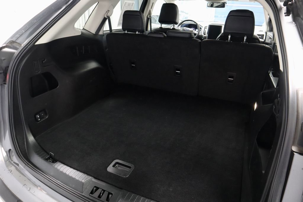 Certified 2024 Ford Edge SEL image 13