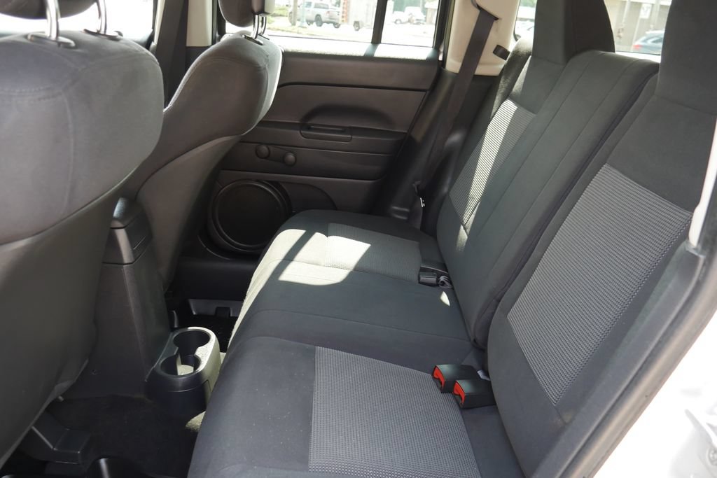 Used 2011 Jeep Patriot Sport FWD image 10