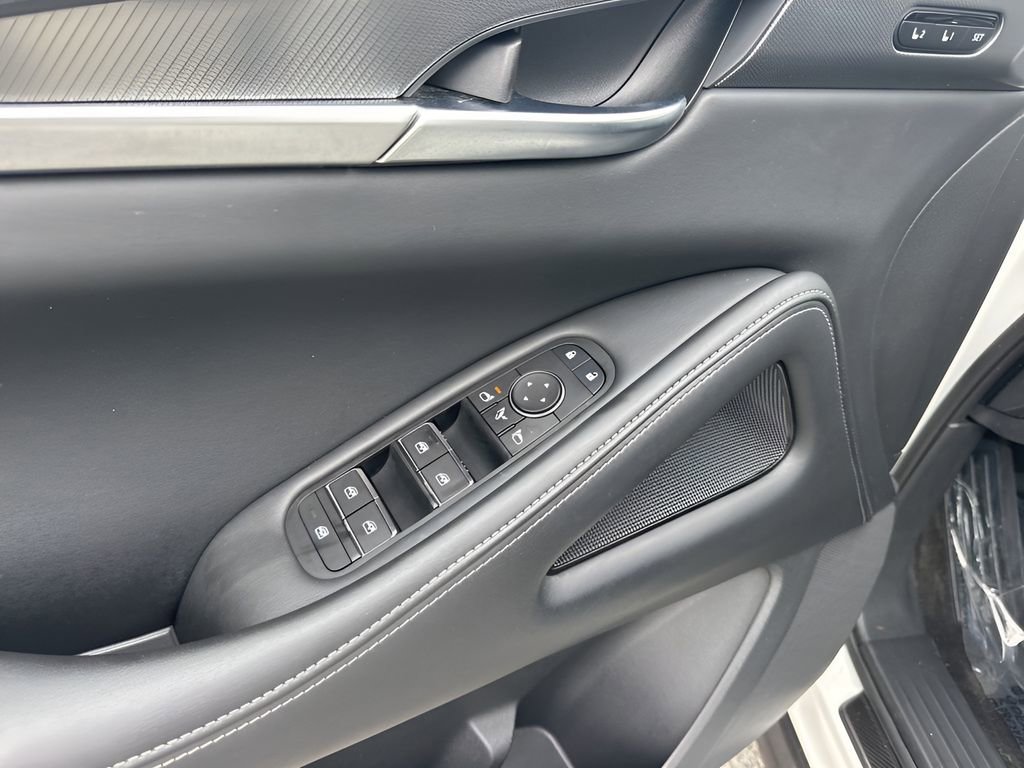 Used 2023 INFINITI QX60 Luxe image 23