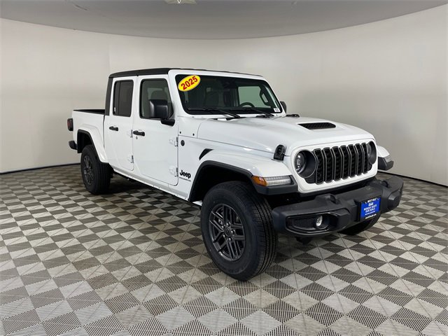 New 2025 Jeep Gladiator Sport image 7