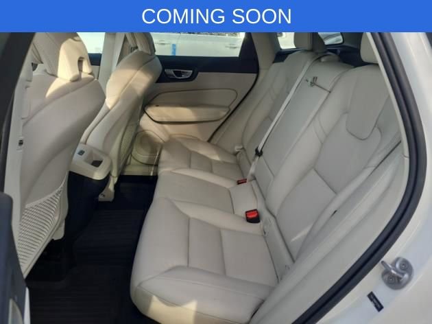 Certified 2023 Volvo XC60 B5 Plus w/ Climate Package image 12