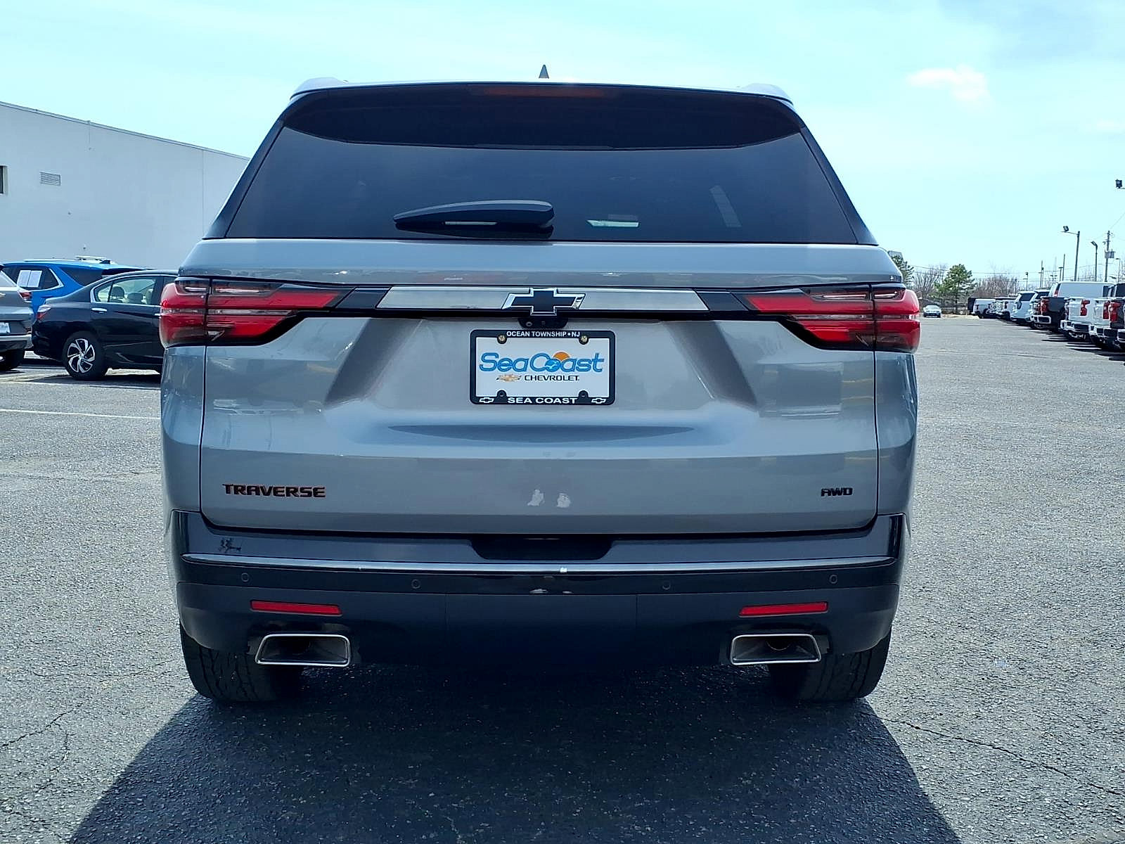 Certified 2023 Chevrolet Traverse Premier w/ Redline Edition image 5