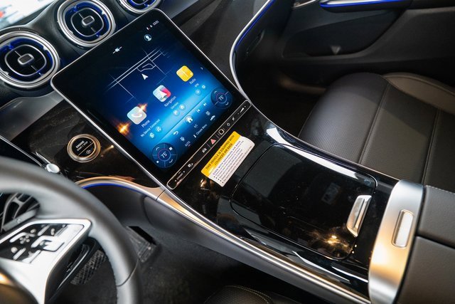 New 2026 Mercedes-Benz GLC 300 4MATIC image 23