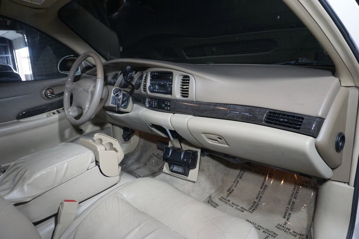 Used 2005 Buick Le Sabre Limited w/ Celebration Edition Package FWD image 19