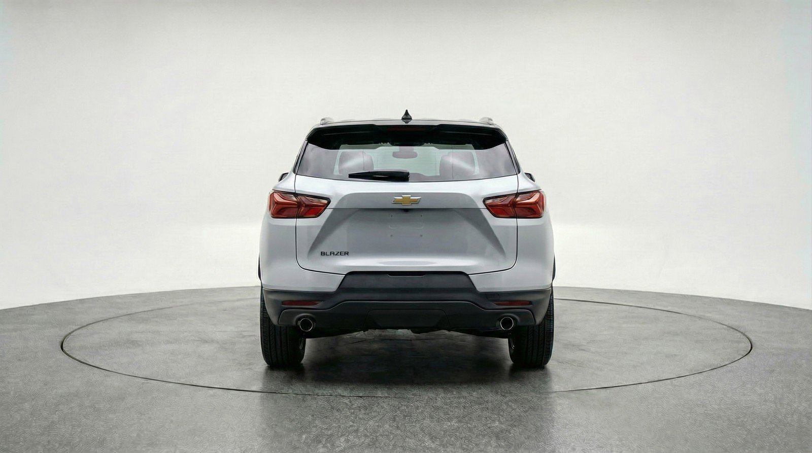 Used 2025 Chevrolet Blazer LT FWD image 7