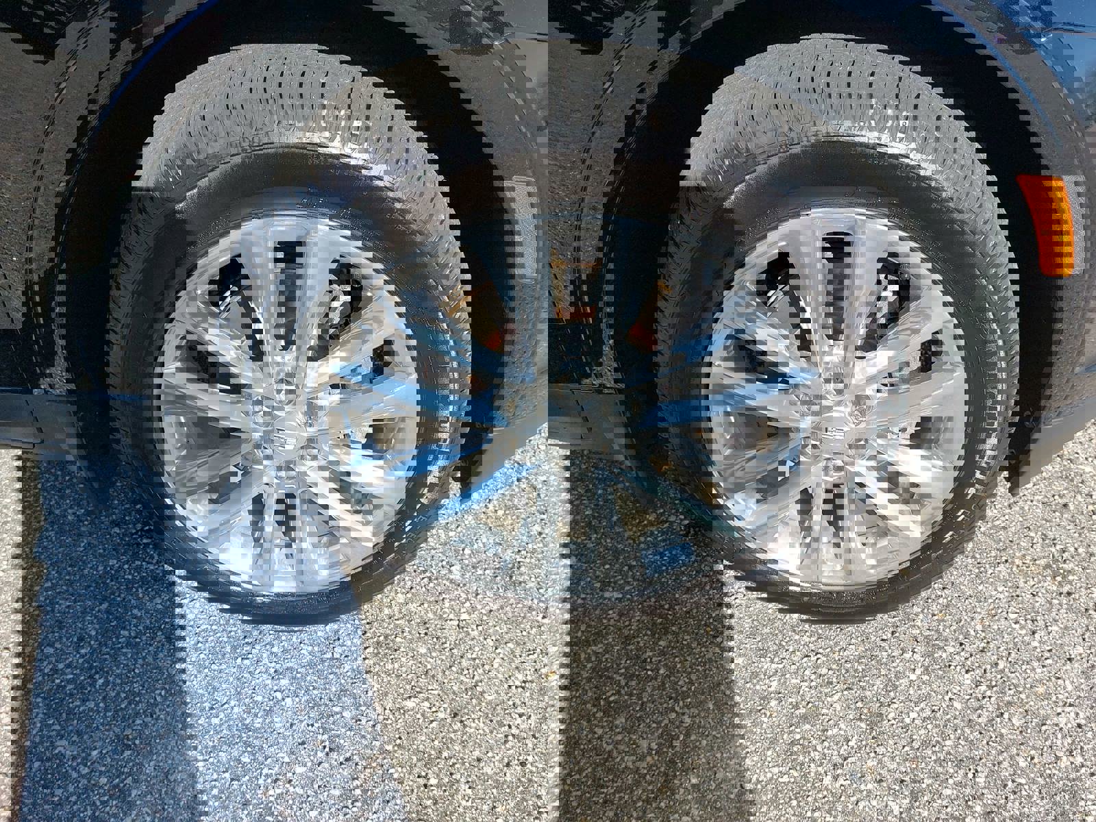 Used 2017 Cadillac XT5 Platinum image 36