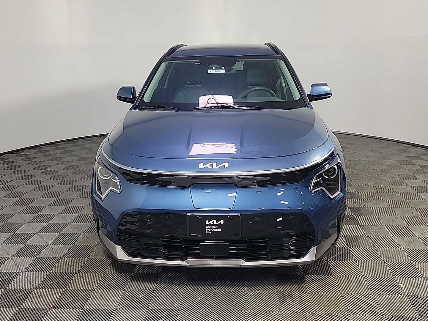 Used 2025 Kia Niro Wind w/ Wind Preserve Package FWD image 14