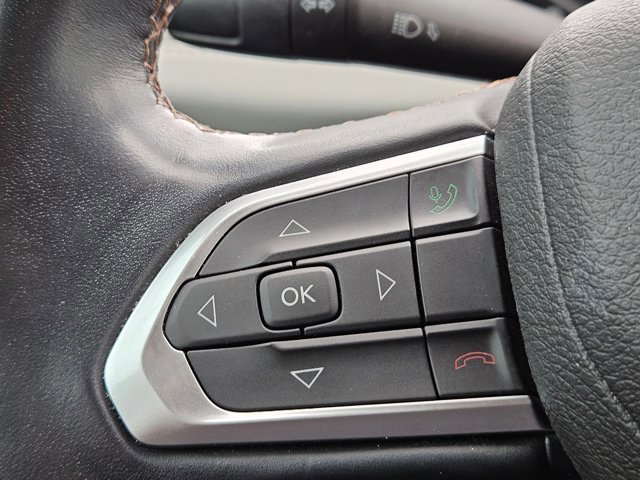 Used 2022 Jeep Compass Limited image 23