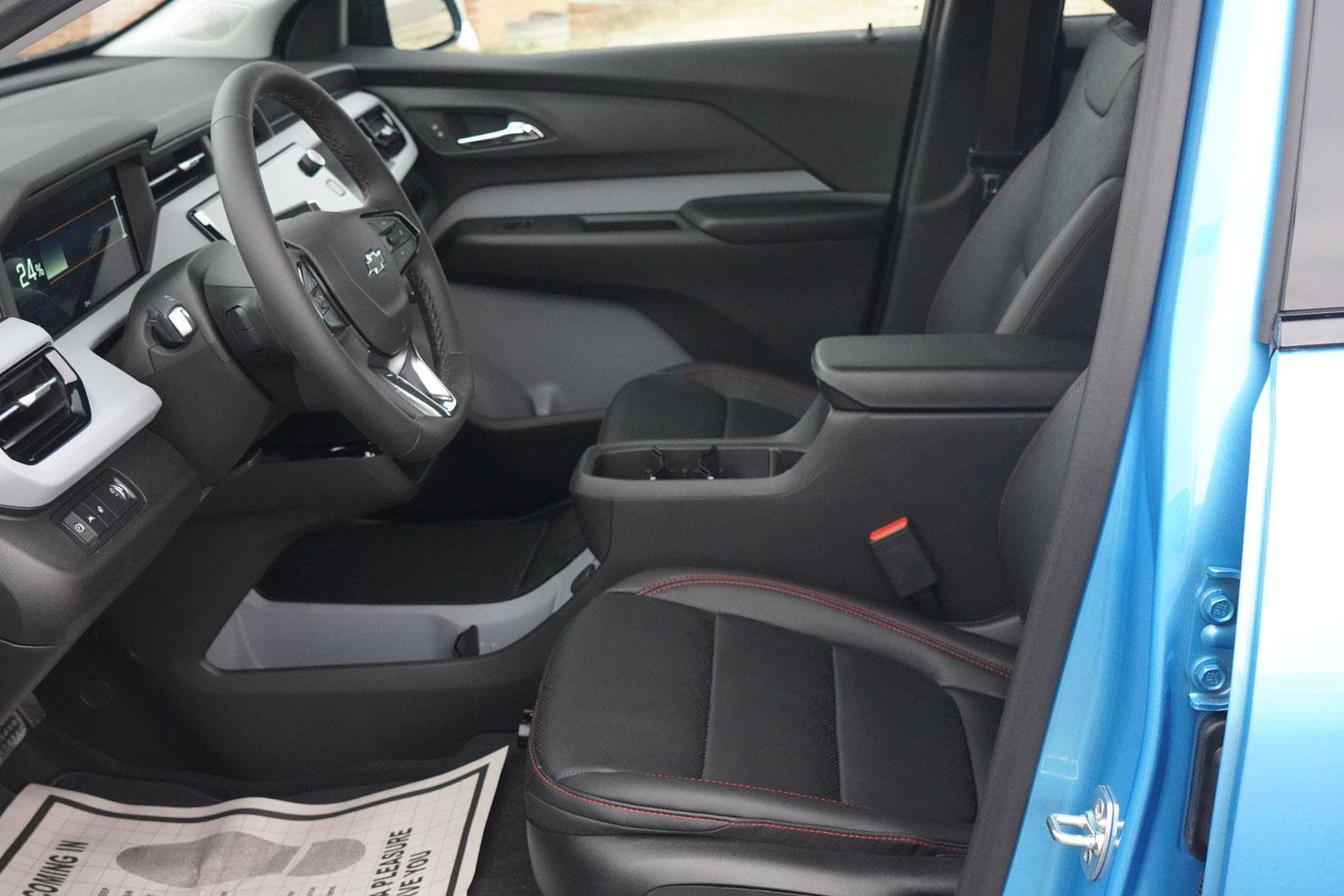 New 2027 Chevrolet Bolt RS image 24