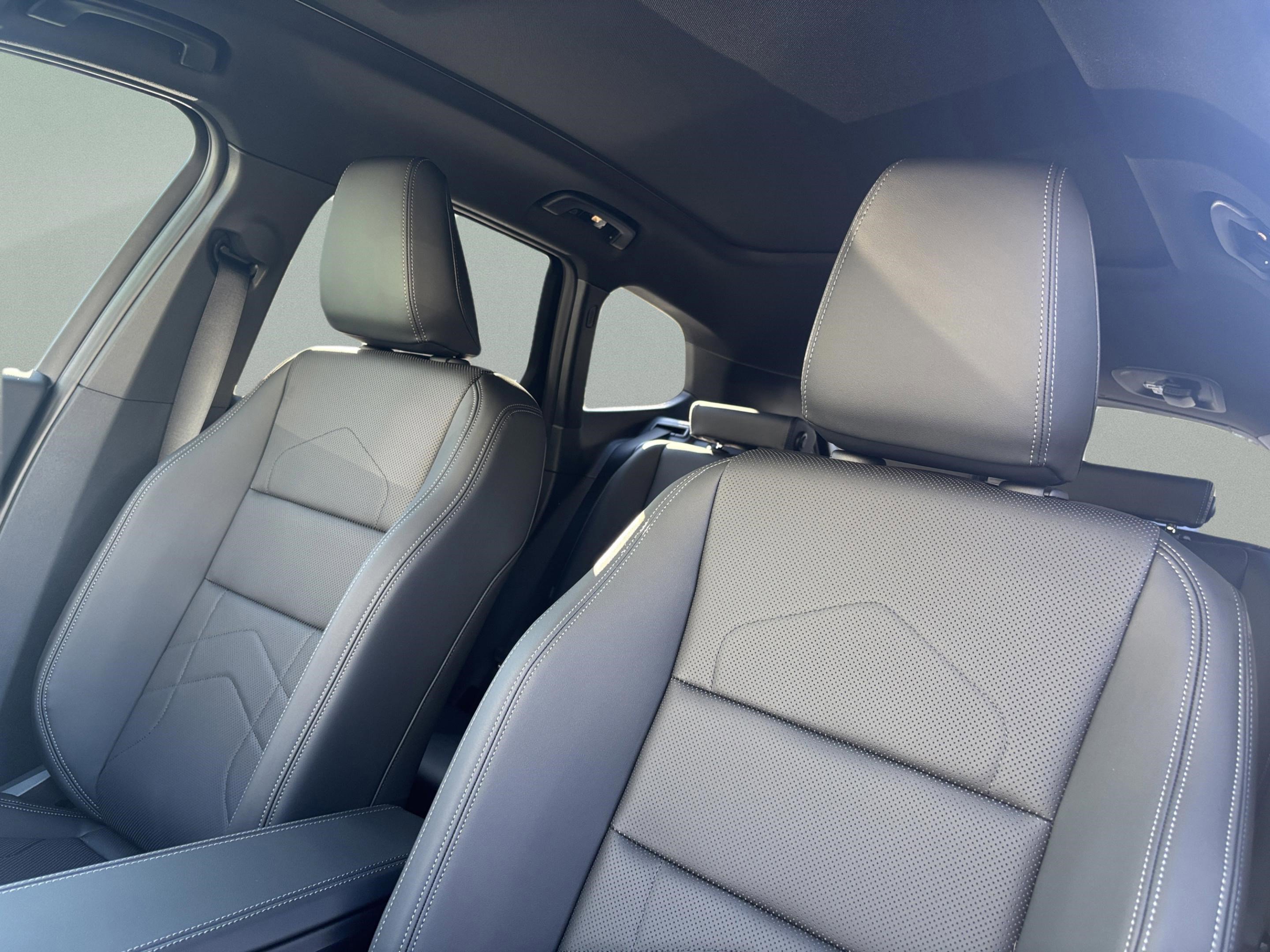 Used 2026 BMW X1 xDrive28i w/ Convenience Package image 18