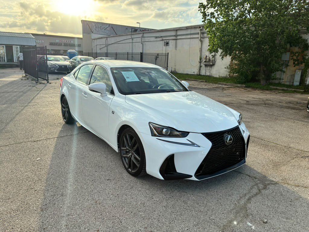 Used 2018 Lexus IS 300 F Sport w/ F Sport Package AWD/4WD image 4