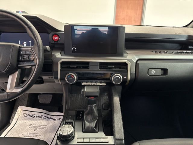 Used 2024 Toyota Tacoma TRD Off-Road image 28