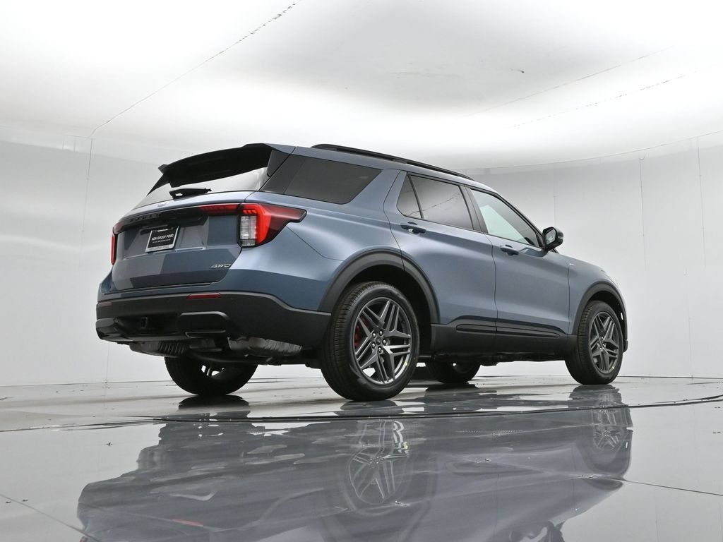 New 2026 Ford Explorer ST-Line w/ ST-Line Street Pack AWD/4WD image 45
