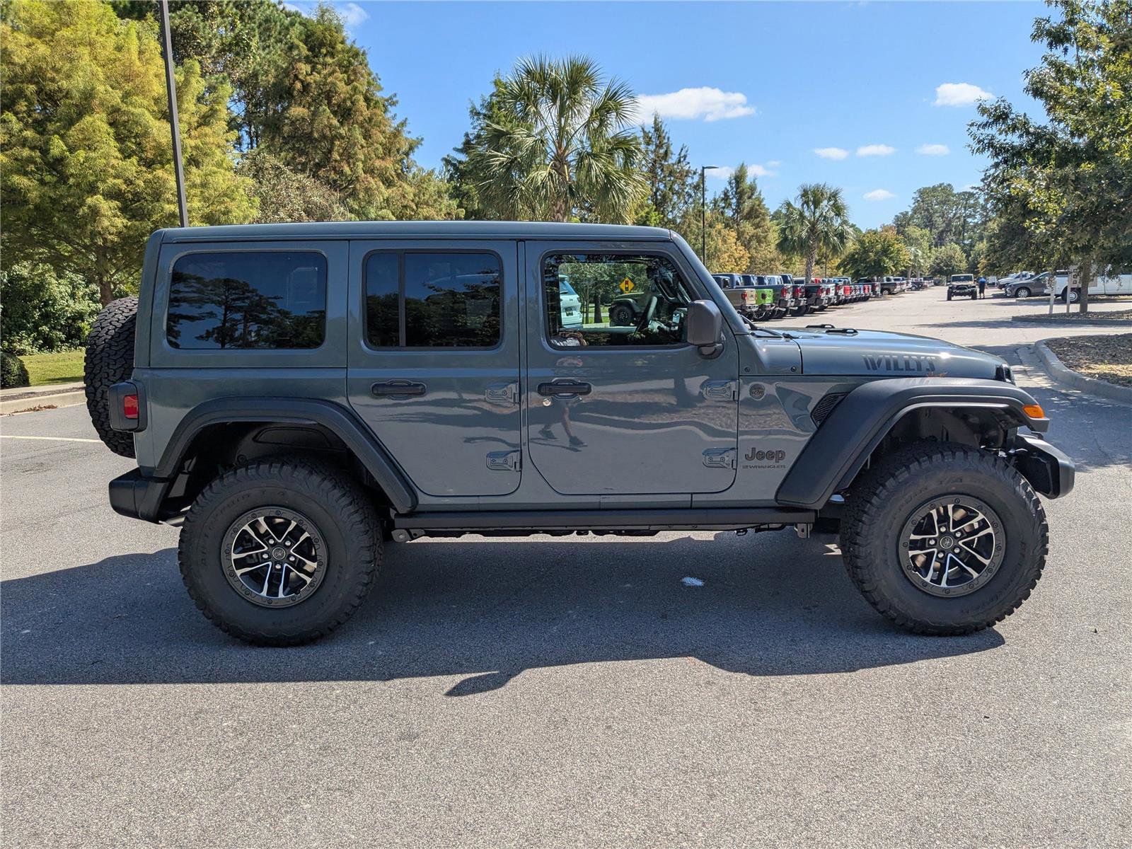 New 2025 Jeep Wrangler Willys image 7