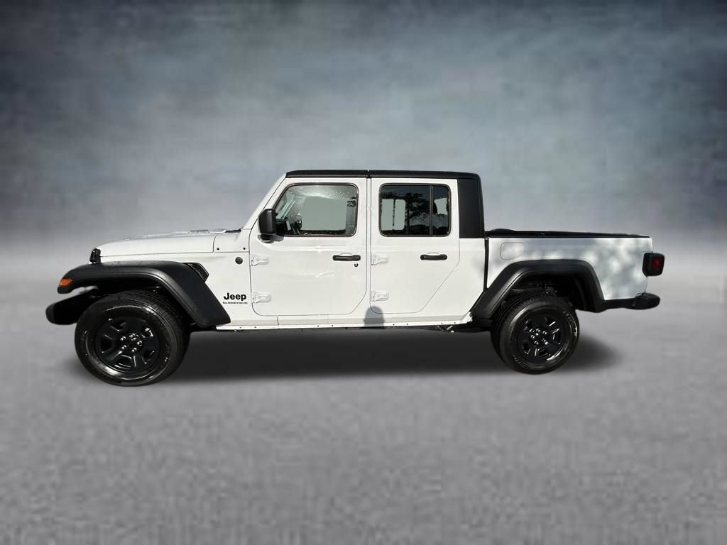 Used 2026 Jeep Gladiator Sport AWD/4WD image 8