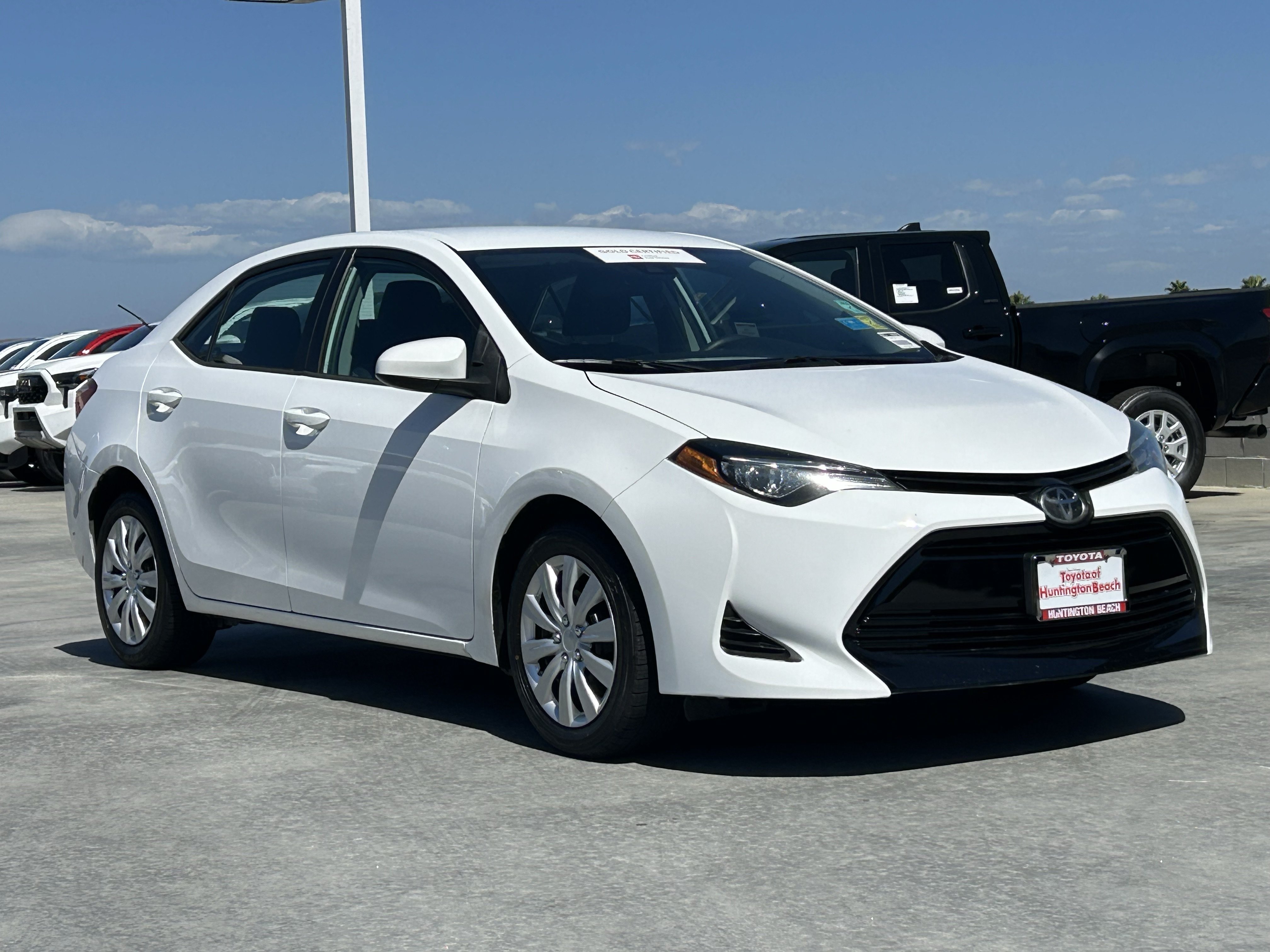Certified 2019 Toyota Corolla LE FWD image 2