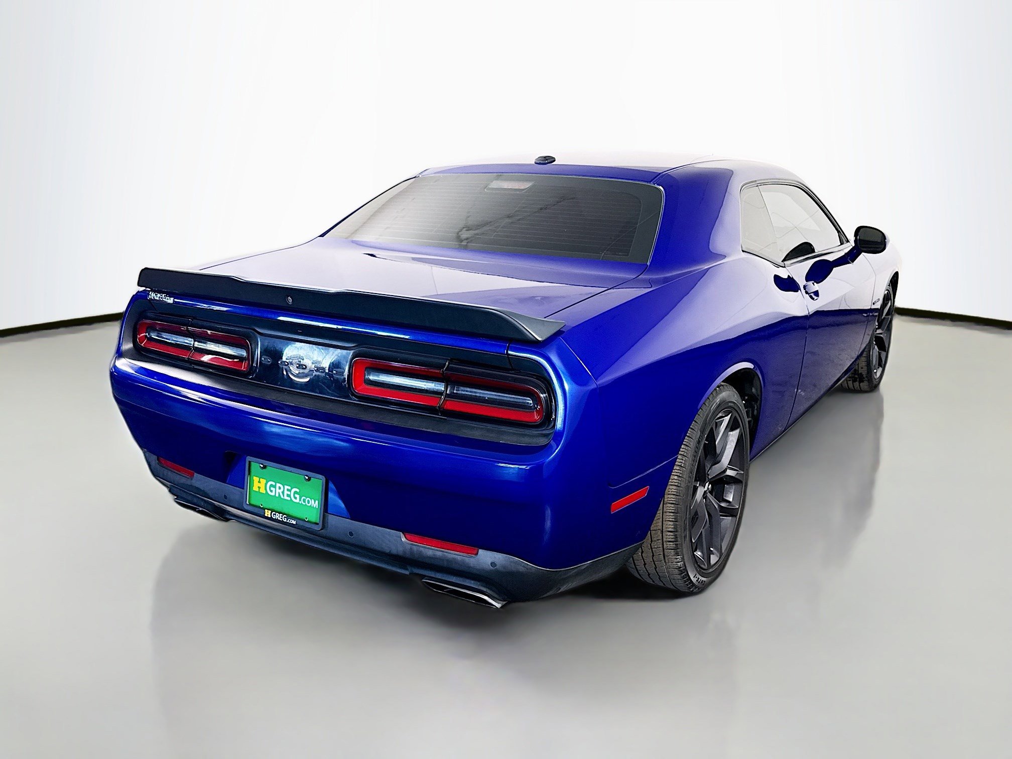 Used 2021 Dodge Challenger R/T w/ Blacktop Package image 10