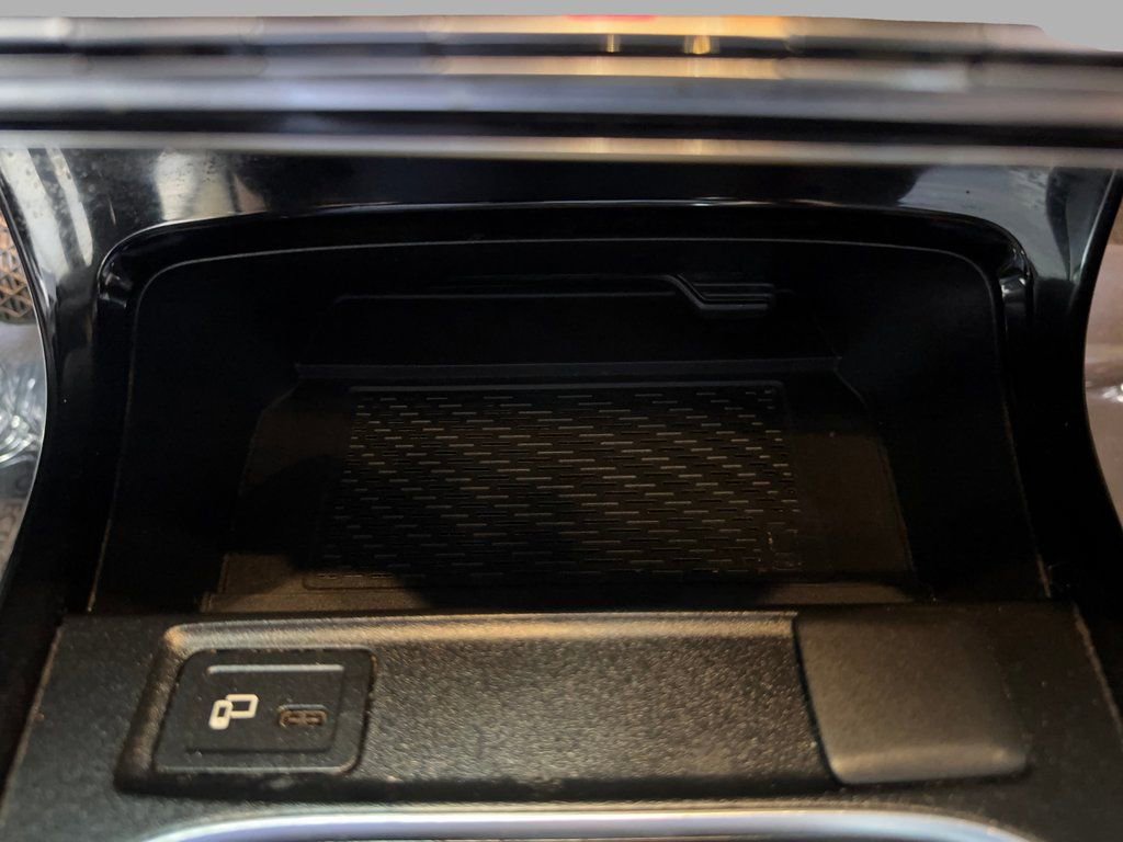 Used 2020 Mercedes-Benz CLA 250 image 30