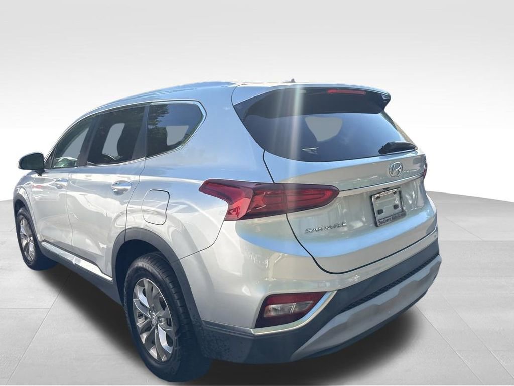 Used 2020 Hyundai Santa Fe SE FWD image 16