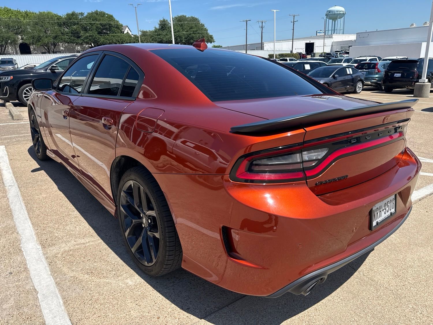 Used 2020 Dodge Charger R/T w/ Plus Group RWD image 7