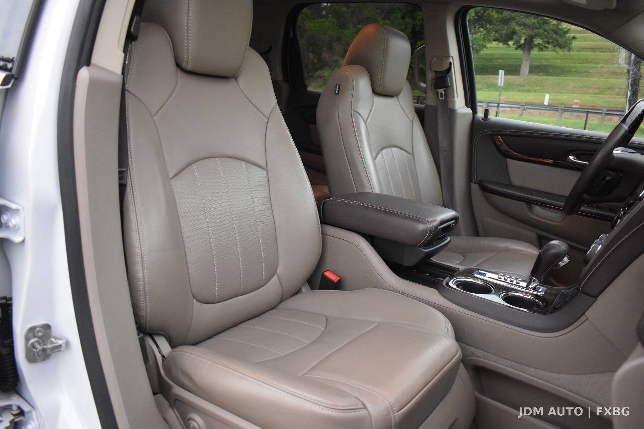 Used 2016 GMC Acadia Denali AWD/4WD image 13