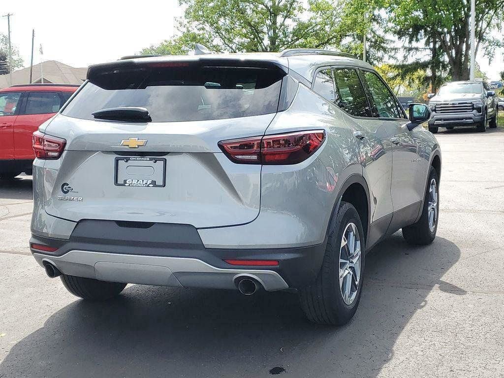 Certified 2023 Chevrolet Blazer LT w/ Convenience Package FWD image 3