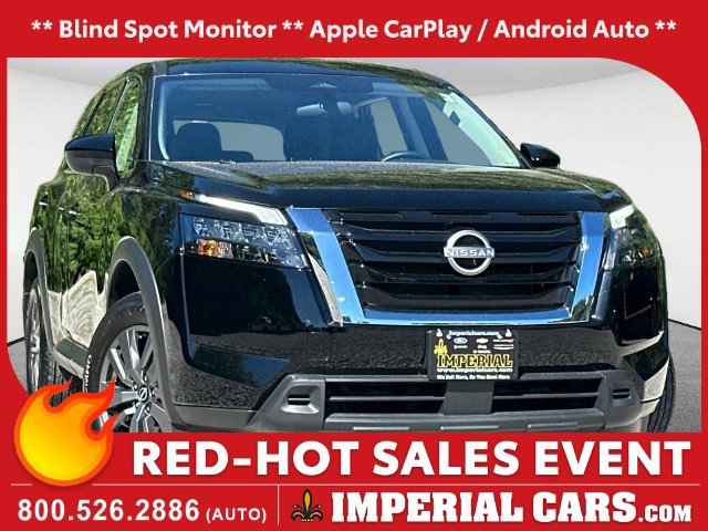Used 2025 Nissan Pathfinder S w/ Cargo Package