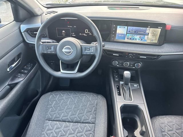 New 2025 Nissan Kicks SV w/ SV Premium Package image 17
