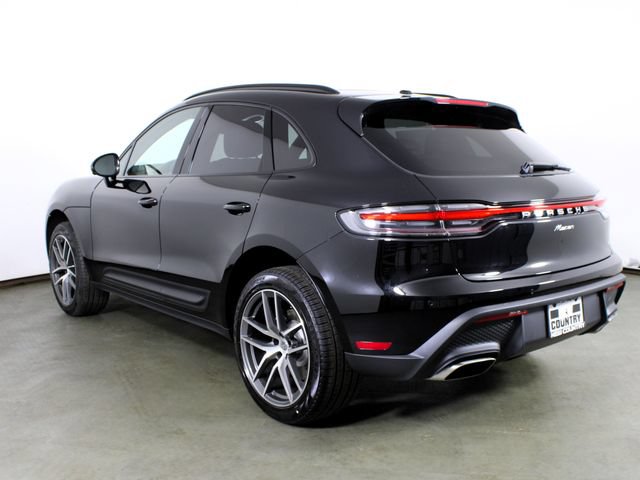 New 2026 Porsche Macan AWD/4WD image 3