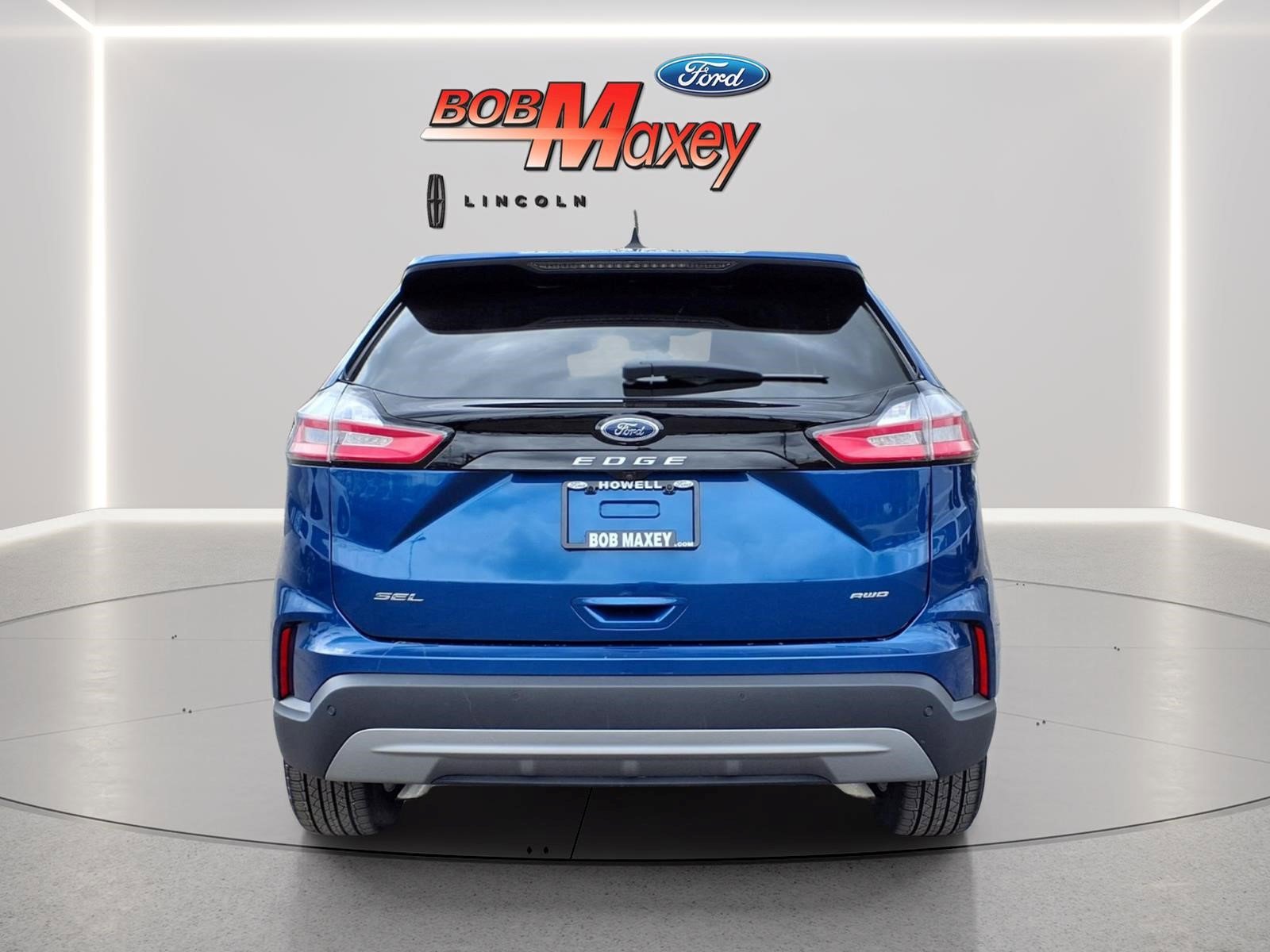 Used 2024 Ford Edge SEL w/ Convenience Package AWD/4WD image 6