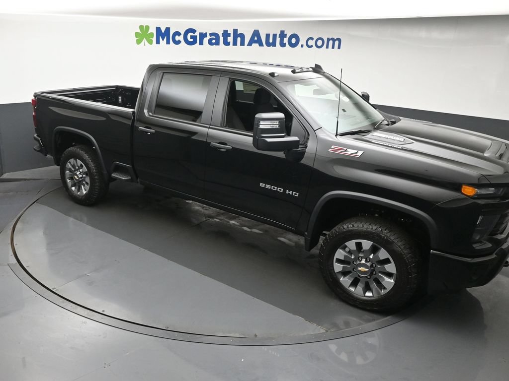 New 2026 Chevrolet Silverado 2500 Custom w/ Custom Value Package AWD/4WD image 3