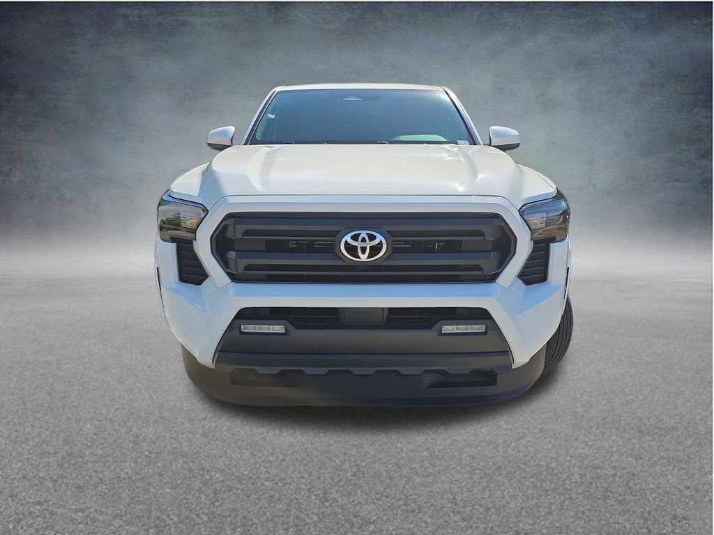 Used 2025 Toyota Tacoma SR5 AWD/4WD image 11