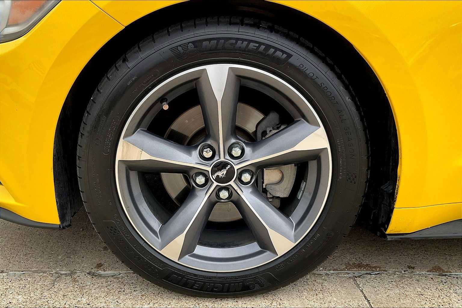 Used 2015 Ford Mustang V6 w/ Equipment Group 051A image 8