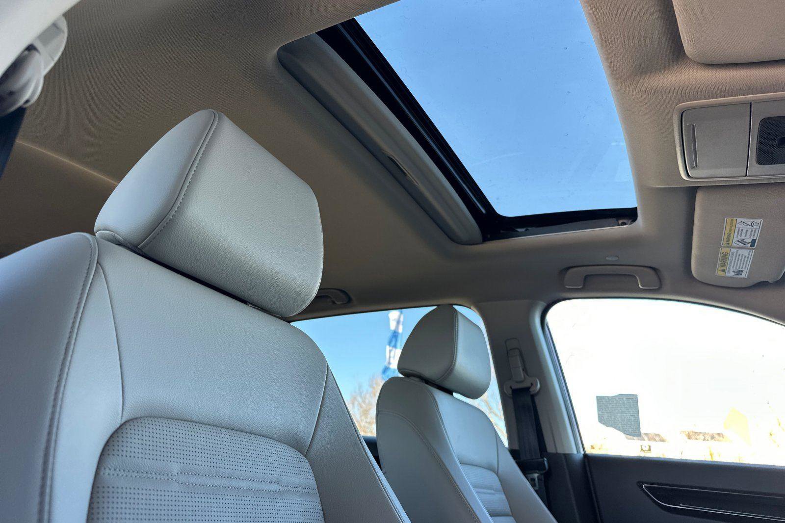 Used 2025 Honda CR-V EX-L image 17