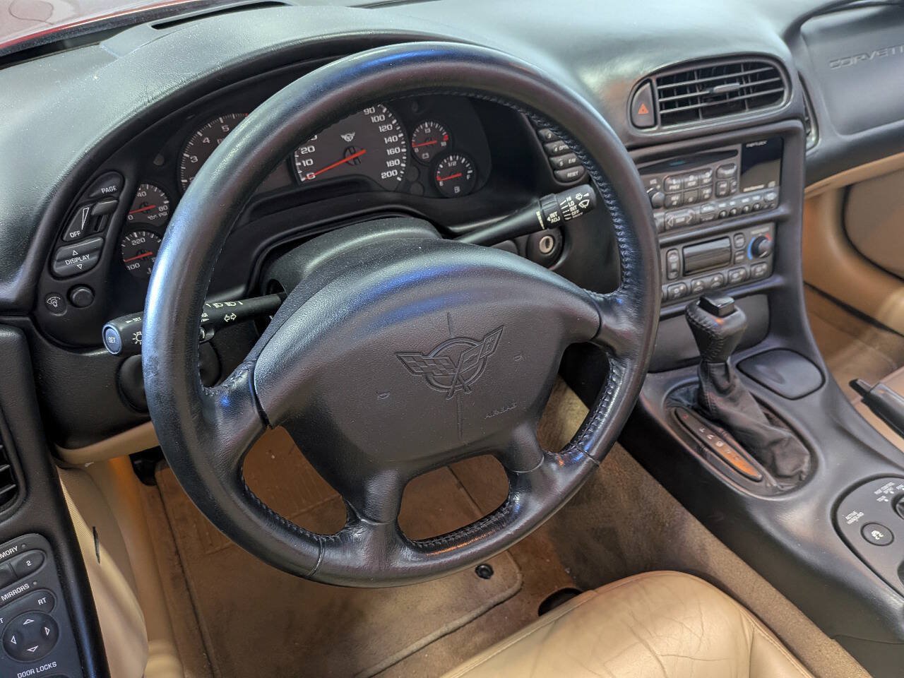 Used 2000 Chevrolet Corvette Convertible w/ Memory Pkg RWD image 14