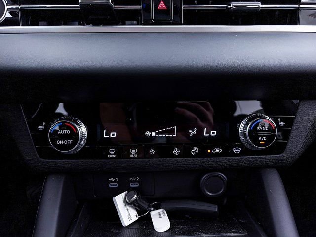 New 2025 Mitsubishi Outlander ES image 17