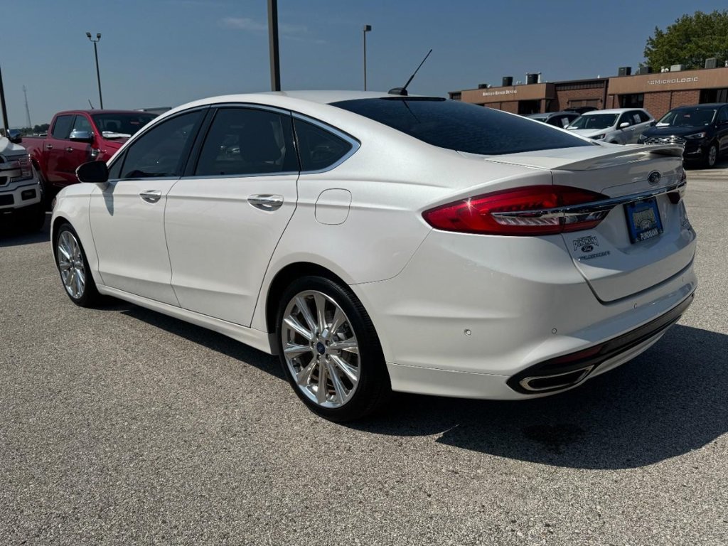 Used 2018 Ford Fusion Platinum FWD image 5