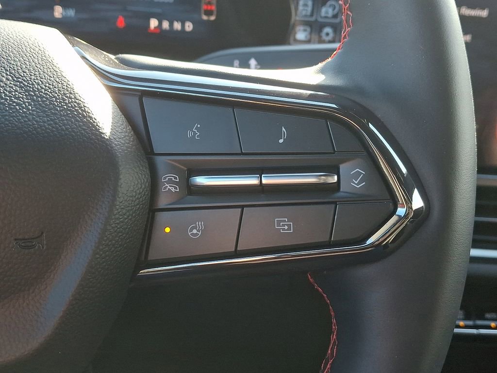 Certified 2025 Chevrolet Equinox EV RS image 27